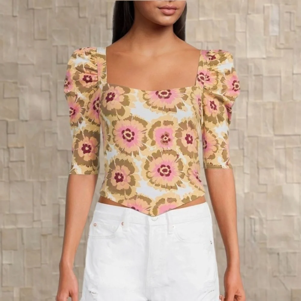 FREE PEOPLE NWT Give Me More Floral 1/2 Sleeve Fitted Open-Strap-Back Crop Top